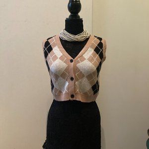 Argyle Crop Sweater Vest